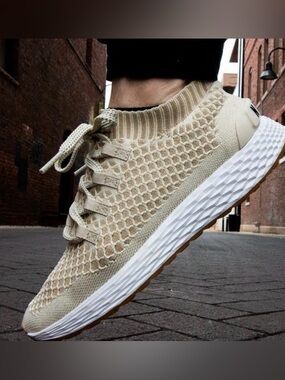 NOBULL Army Knit Runner - seafoam  Green women’s 7 1/2, men’s 9